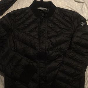 The bomb.com bomber!